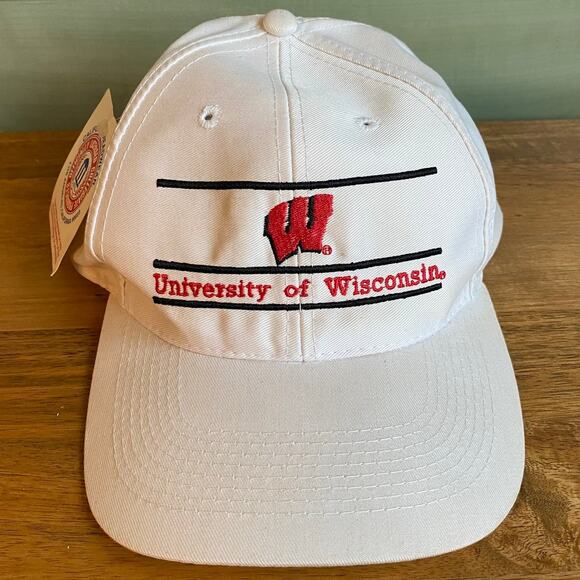 Vintage University of Wisconsin Snapback Cap Badgers Adjustable Hat Collegiate - Picture 1 of 9